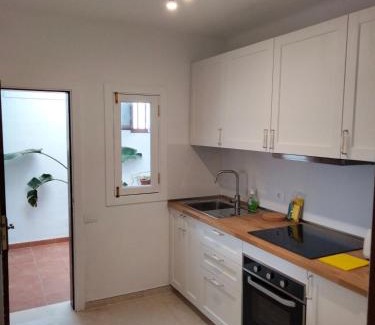 Los Pocillos House | Casa Llamedos