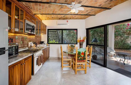 Ajijic House | Casa Loba - yoga, pickle ball, pool - entire housen