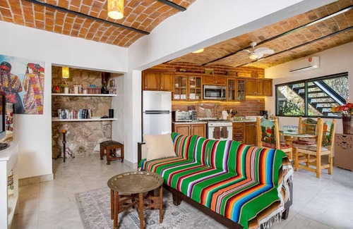 Ajijic House | Casa Loba - yoga, pickle ball, pool - entire housen
