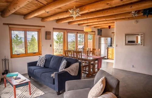 Taos House | Casa Lobo - Wild Relaxation - Private Hot Tub