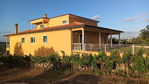 Pombal House | Casa Londrino