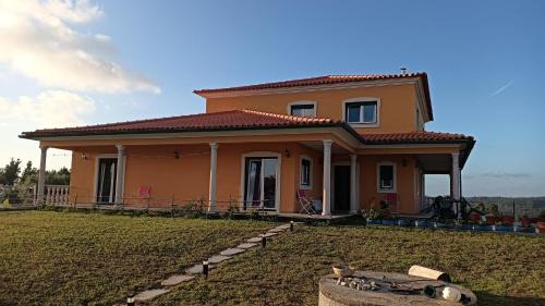Pombal House | Casa Londrino