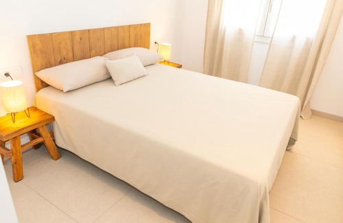 Tarifa Apartment | Casa Los Lances Deluxe - Reformado Junto a la Playa y Terraza