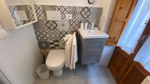 Rocca Pia House | Casa Lu'