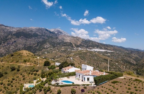 Canillas de Aceituno Villa | Casa Lucía, luxury villa (6)