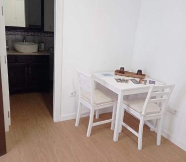 Carmona House | Casa Lucero