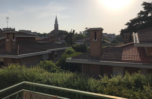 Mestre House | Casa Lucia convenient to the direct bus to Venice historic center