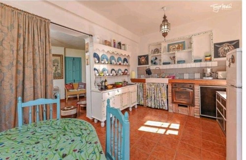 Riogordo House | Casa Luis townhouse for up to 7. Roof splashpool, stunning views, great location