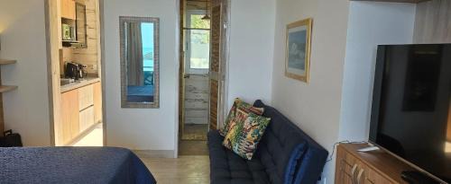 Tolu Apartment | Casa Luna Laguna Beach