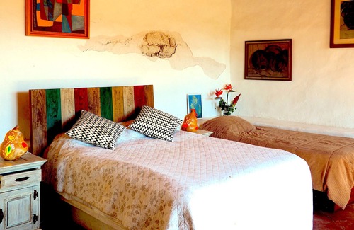 El Santuario House | Casa LUNAH Cabalgatas y Meditación