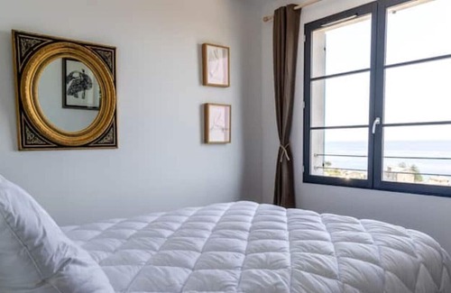 Erbalunga Villa | Casa lunga, 8 pax, air conditioning, sea view, swimming pool
