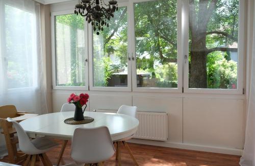 Guenzburg Apartment | CASA LUXE - 115qm - Stadtmitte - Familienfreundlich - Parkplatz - 5km zum Legoland