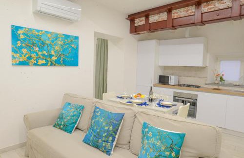 Vado Ligure Apartment | Casa Macrì - VADOALMARE Immobiliare