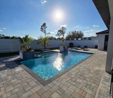Trafalgar Villa | Casa Madrid Heated pool sleeps 8