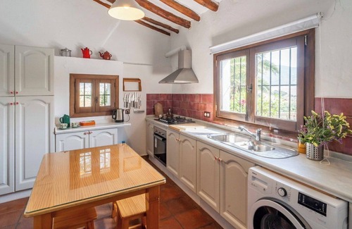 Algodonales Villa | Casa Madrigueras Algodonales by Ruralidays