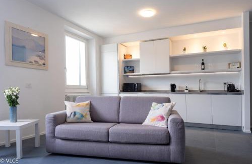 Lierna Apartment | Casa Mael - Spacious lakefront flat