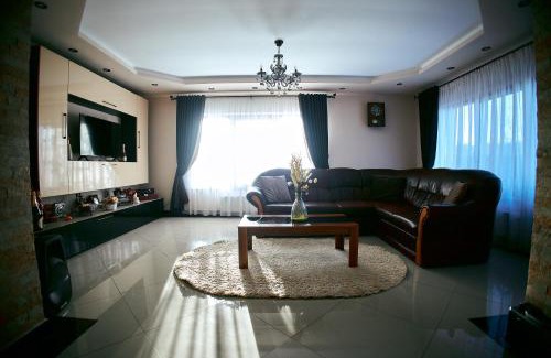 Viile Satu Mare House | Casa MagicPlace
