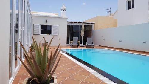 Playa Honda House | Casa Makuki