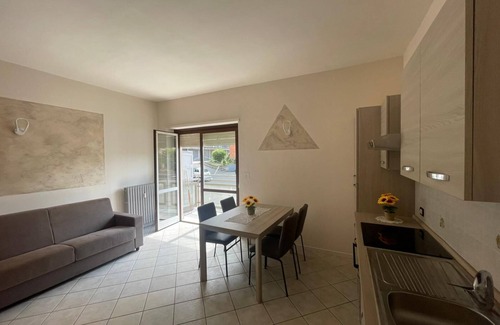 Alba Apartment | Casa Malibù – Modern apartment with balcony, 2 minutes from the city center