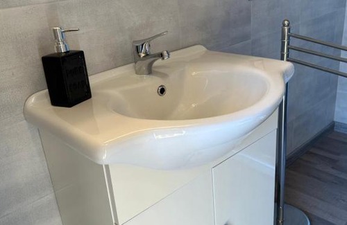 Comero House | Casa Malva appartamento Marisa ed appartamento Bouganville