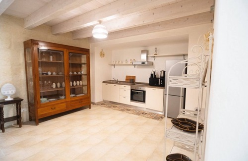 Melpignano Apartment | Casa Margherita by Rentbeat