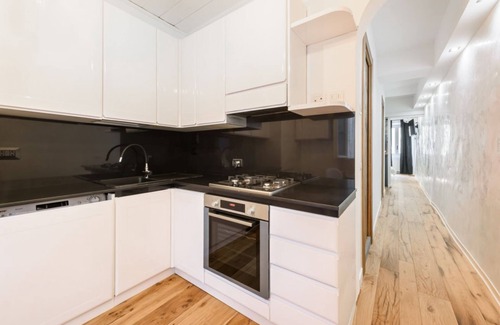 Santo Spirito Apartment | Casa Maria in Florence by Mmega