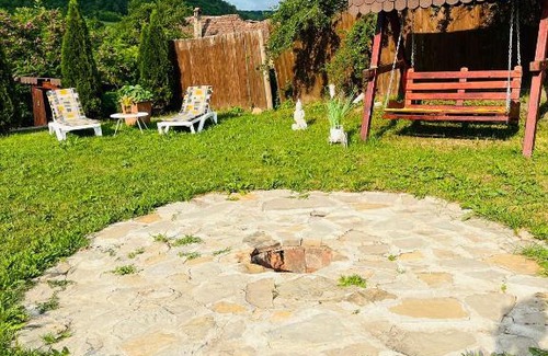 Apold House | CASA MARIO