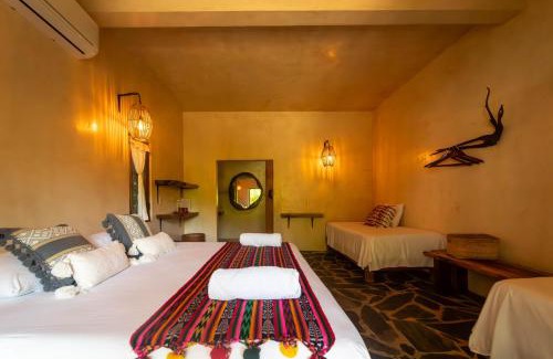 Santa Maria Colotepec House | Casa Mariposa Beach Hotel