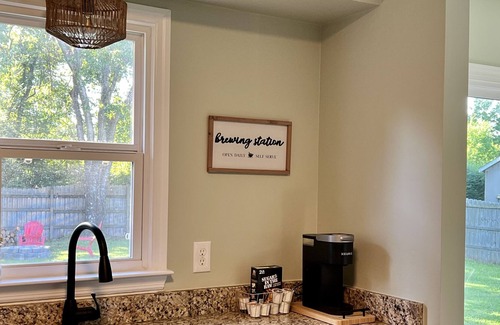 Havelock House | Casa McCotter, newly renovated home near MCAS and close to the beautiful beaches