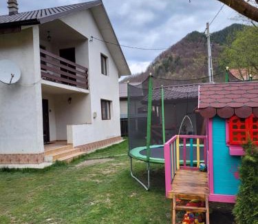 Lepsa House | Casa Mi&Ra