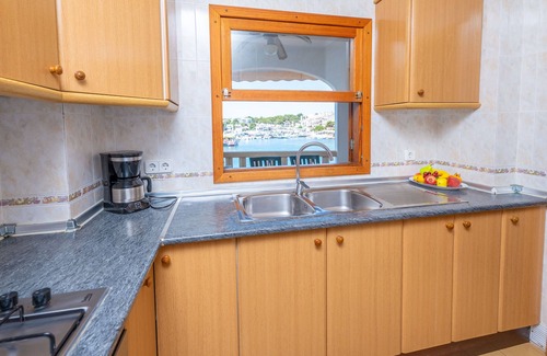 Portopetro House | CASA MICHAELA - Chalet with sea views in PORTOPETRO. Free WiFi