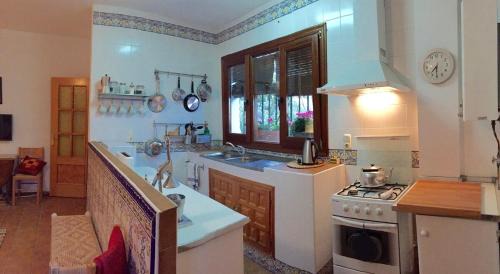 Bubion Apartment | Casa Mirador Bubion, Large Terrace & Amazing Views