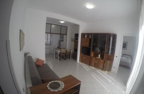 San Terenzo Apartment | Casa Mire