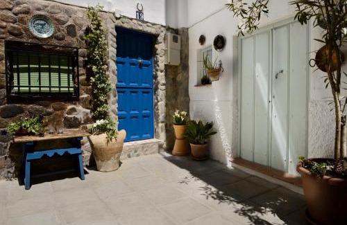 Guejar Sierra House | Casa Mona- Andalucian mountain village getaway