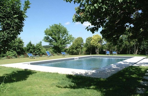 Asciano House | Casa Monia C: A characteristic apartment surrounded by the greenery.