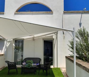 Casamassima House | CASA MONTEFINESE