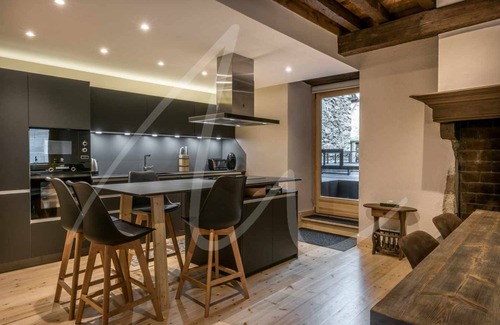 Naut Aran House | Casa Montlude by SeaMount Rentals