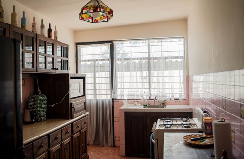 San Cristobal de las Casas House | Casa Duraznos /center + fast WiFi + parking /pet friendly