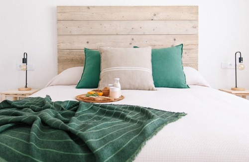 Ermita Villa | Casa Naranja - The Stay Residences by Jessica Bataille