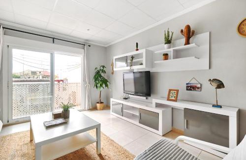 Los Alcazares Apartment | Casa Nathan - 50 meters from the beach in the historic center
