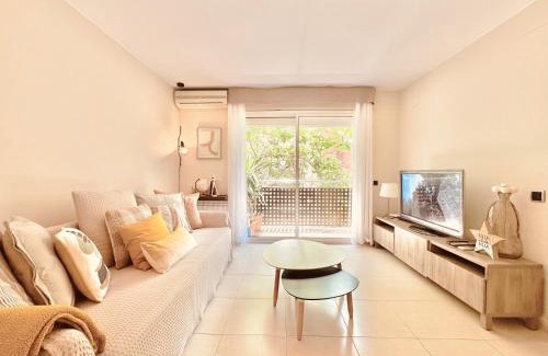 Collblanc y La Torrassa Apartment | Casa Natura Barcelona Fira & Camp Nou Stadium