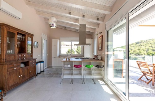 Sa Riera Villa | Casa Nuestra - A place of beauty, breathtaking landscapes, food, wine and fun.