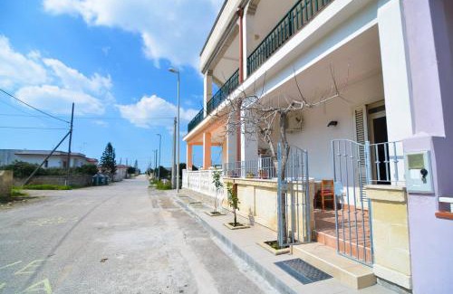 Torre Colimena House | Casa Nzinu a soli 170 mt dal mare di Torre Colimena