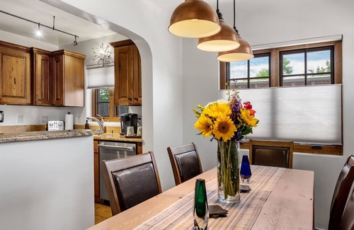 Downtown Santa Fe House | Casa O'Keeffe - Five Minute Walk to the Plaza