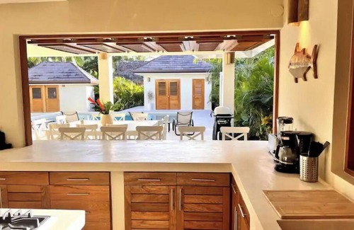 Las Terrenas Villa | Casa Ola, Lux 5 Bedrm, 5 Bath Villa, w' Private Pool, 2 min walk to Playa Coson