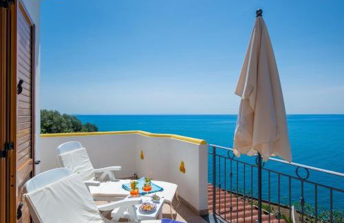 Praiano Apartment | CASA OLGA, UN AFFACCIO SUL MARE !