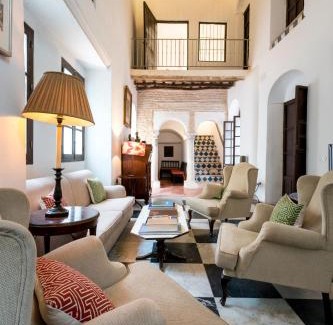 Fuentes de Andalucia House | Casa Palacio de la Carrera Olehousing