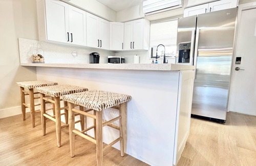 Key Largo House | CASA PALMA Key Largo Vacation Rental, Golf Cart, Kayaks, Pools, Beach, 2 Kings