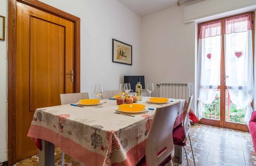 Lido House | CASA PAOLI: apartment near the Lido beach, 5 people