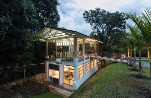 El Santuario House | Casa Paraíso, Valle de Bravo.